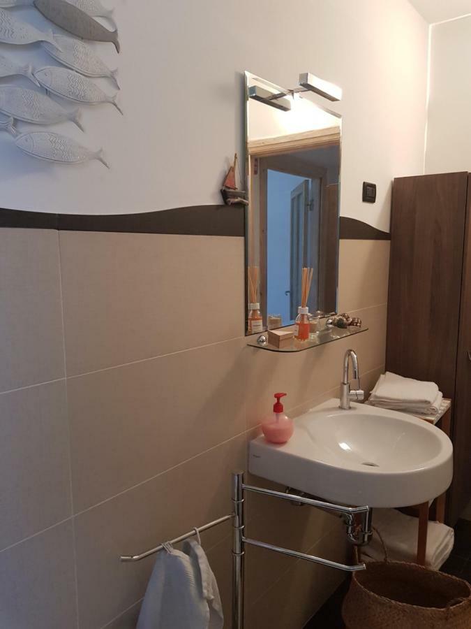 דירות Romantica Fuga Con Vista Panoramica Sulla Citta Di סאבונה מראה חיצוני תמונה