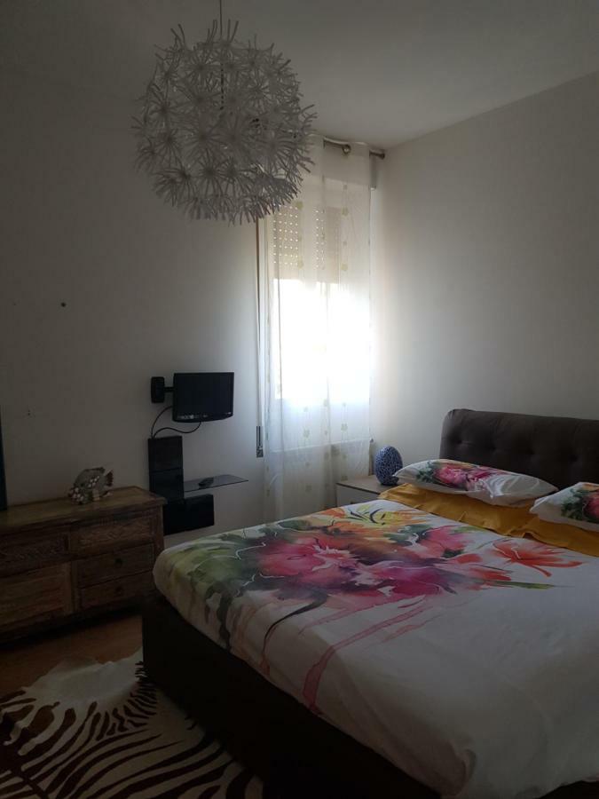 דירות Romantica Fuga Con Vista Panoramica Sulla Citta Di סאבונה מראה חיצוני תמונה