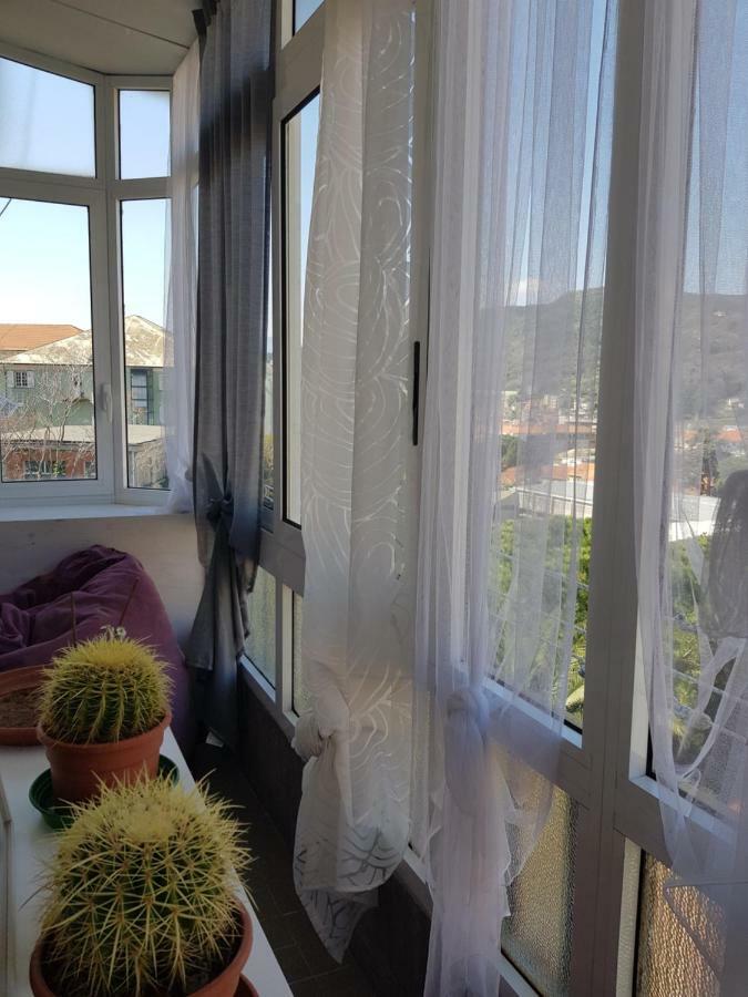 דירות Romantica Fuga Con Vista Panoramica Sulla Citta Di סאבונה מראה חיצוני תמונה